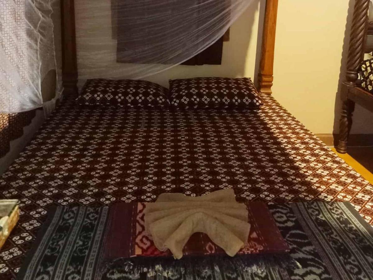 Bedhot Homestay Yogyakarta Exterior photo